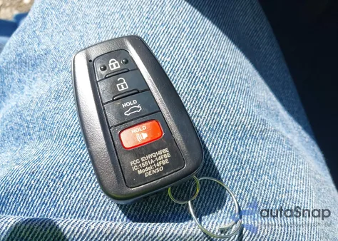 2019 Toyota Avalon Xle z USA, uszkodzony, nr VIN 4T1BZ1FB4KU037024